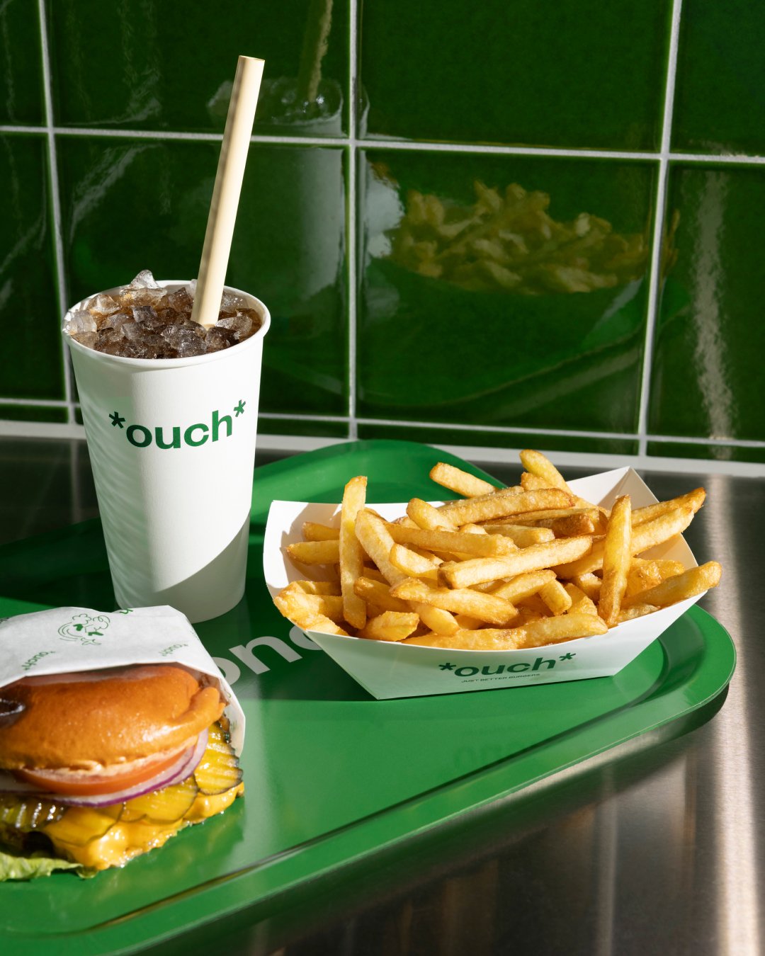 ouch_menu_tray_01